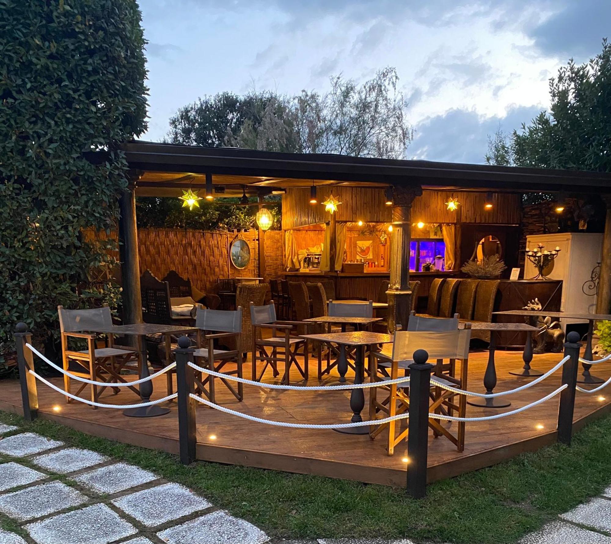 Hotel Atlantic Marina Di Carrara Exterior photo